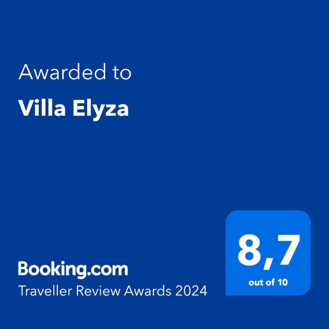 Elyza * Port Mathurin
